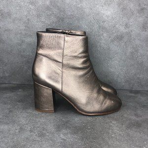 Antonio Melani Leather Metallic Ankle Boot Booties, Silver, Women's 7.5